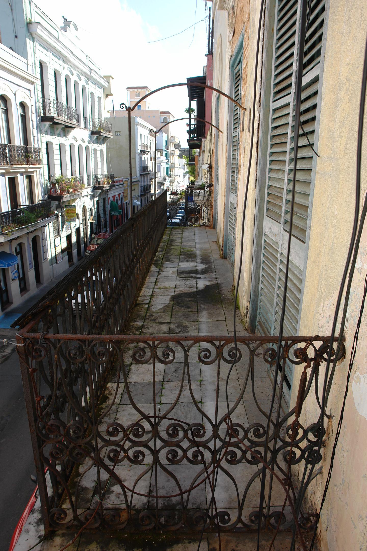 Calle de San Francisco - San Juan (Viejo San Juan) - 2012 00001